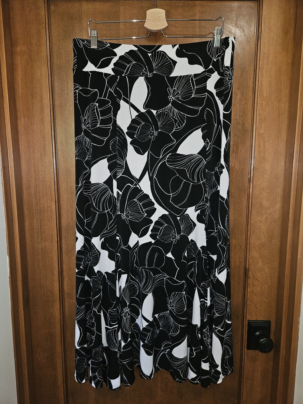 White House Black Market Black and White Floral Maxi